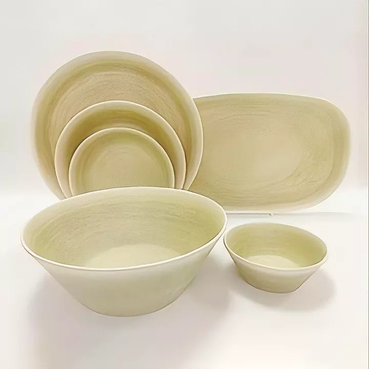 クリームセラミック食器セット
